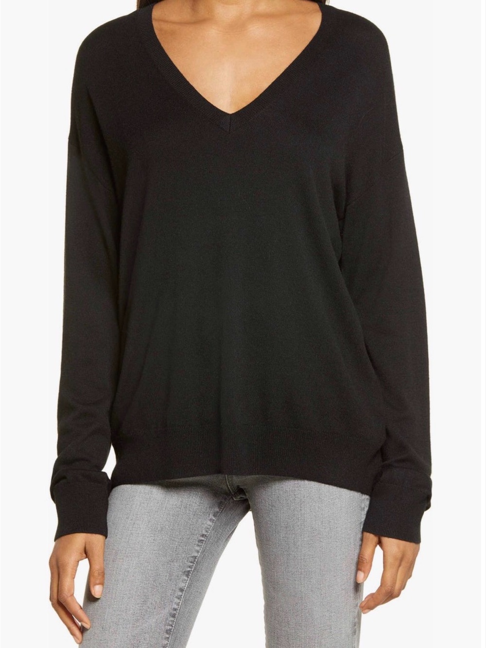 Treasure & Bond Black V-Neck Women's Sweater